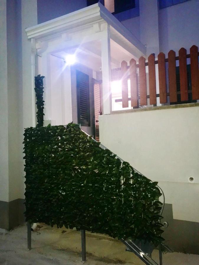 Bed and Breakfast Casa Fiorita Vieste Exterior foto
